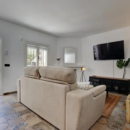 Casa Alegria - Family 1 Km From Center Apartment Marbella
