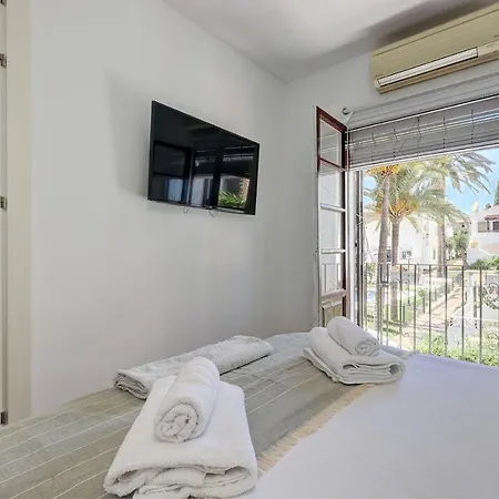 Apartment Casa Alegria - Family 1 Km From Center