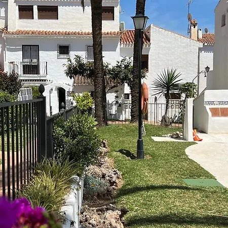 Casa Alegria - Family 1 Km From Center Marbella