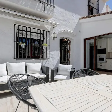 Casa Alegria - Family 1 Km From Center Marbella